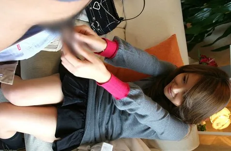 初めてのチンポの中サムネ