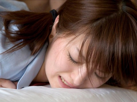 バックでやられちゃいました - あえぎ顔