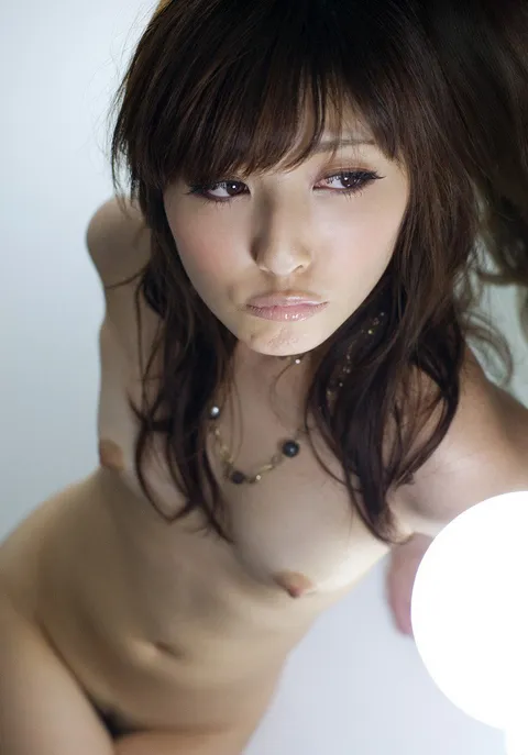 へアヌードは美人中の中サムネ