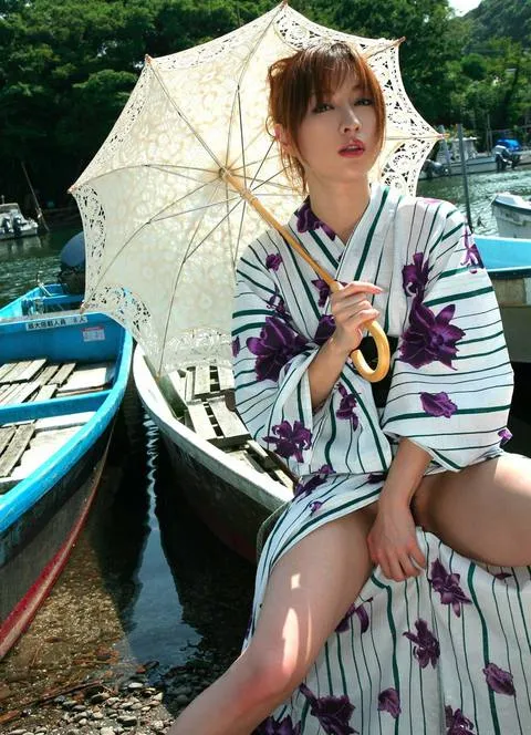 夏は浴衣エロ冬は着物エロ-夏の中サムネ