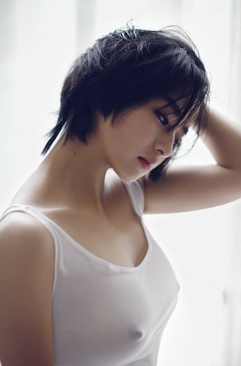 美人のおっぱい堪能開始 - 透けヌード