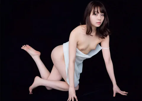 真上さつきヌード＃４の中サムネ