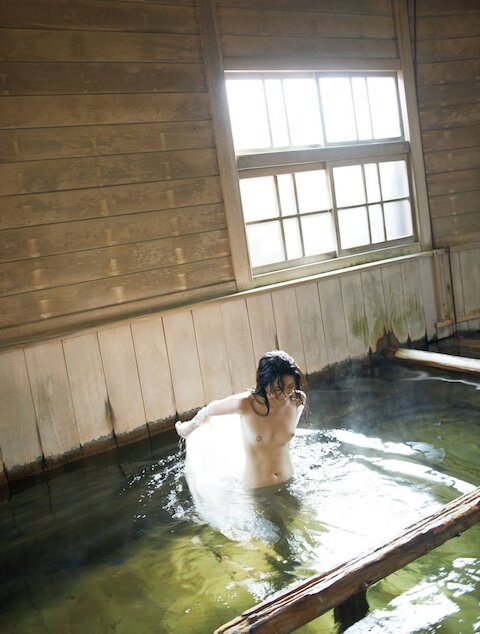 美女温泉ヌード2 - 風呂ヌード