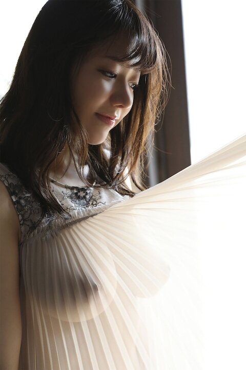 生おっぱい形が見える - 透けヌード