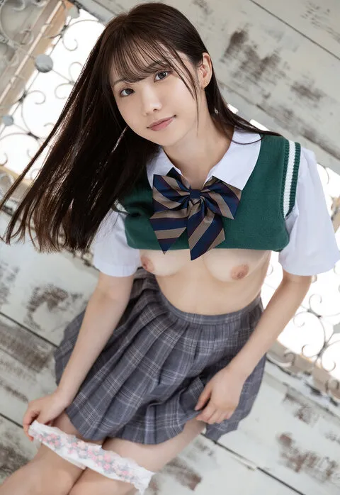 絵恋空の脱ぎヌード