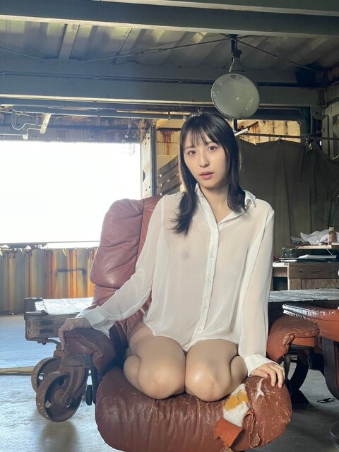 脚もよいヌード写真-改 - 透けヌード