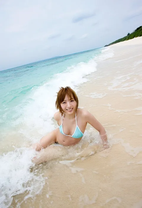 渚のヘアヌード美女の中サムネ