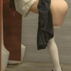 女子高生のヒップヒンジ